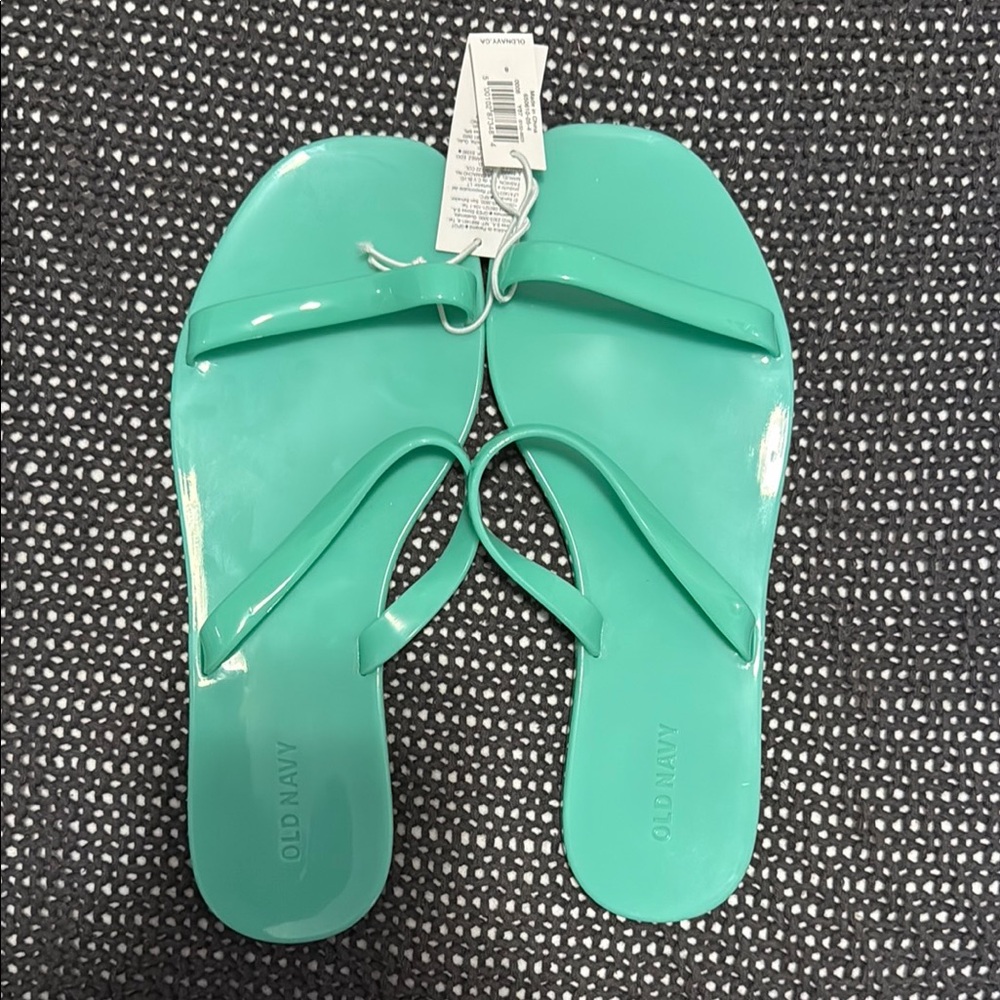 Old Navy Green Sandals Minimalist Flip-Flops